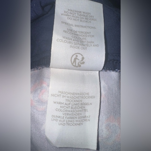 Boden Shorts - Picture 5 of 7